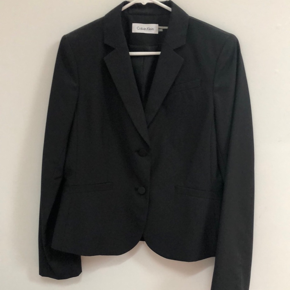 Waist length black and charcoal blazer